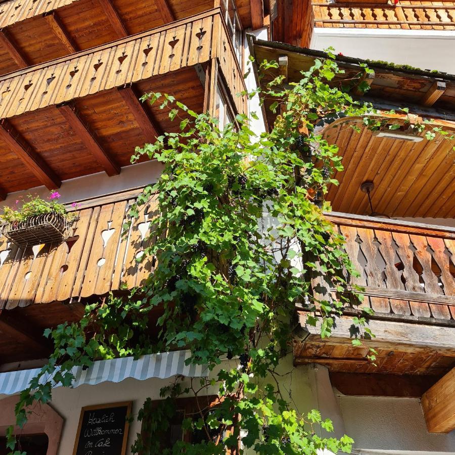Pension Leopoldine Hallstatt Ngoại thất bức ảnh